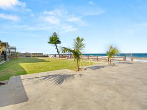 Beachfront Living, Fire Pit, Large Backyard