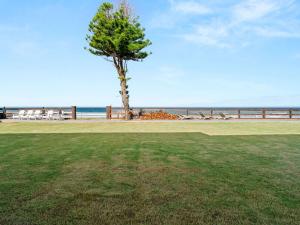 Beachfront Living, Fire Pit, Large Backyard