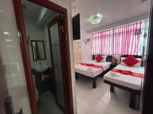 Ashoka Hostel 16F
