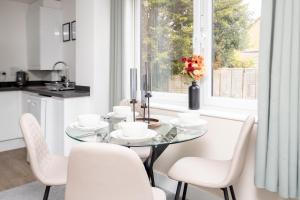 No 5 Saxon Court