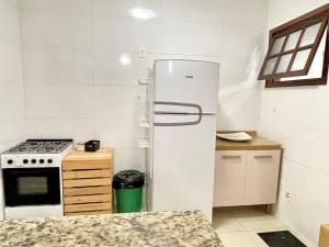 Casa Marlin Búzios, Manguinhos, com Garage