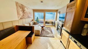 Kaiser Retreat Ski-In Ski Out & Summer Paradise