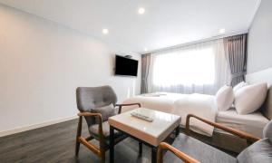 Anyang ILLOWA Hotel