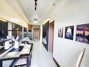 Mall of Asia condotel near Airport