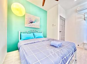 7R2B2PB-Above Shoplot-Sekama Kuching Town-12Pax-JR Homestay121