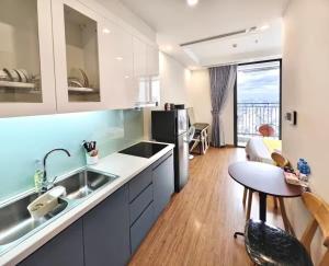 Bright and Cozy Studio Apt With Smart Design in Hanoi Green Bay
