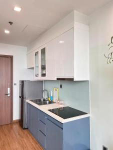 Luxury Residence Near National Convention Center at Green Bay Hanoi District