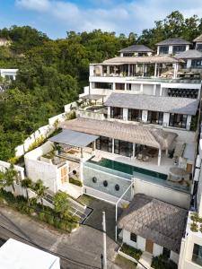 10BR Maison Ulu Satu & Dua by BaliSuperHost