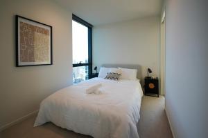Luxe Haven - 58 Floor Panoramic City Views