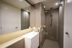 Luxe Haven - 58 Floor Panoramic City Views