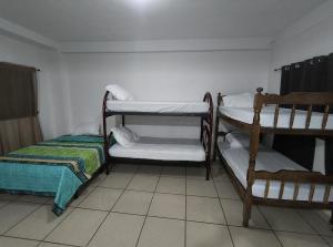 Family Apartment on Las Flores Beach, La Libertad