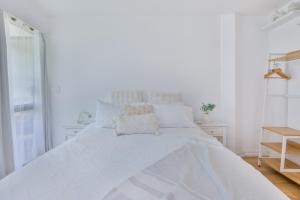 Trickett Street Studio Surfers Paradise