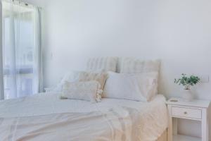 Trickett Street Studio Surfers Paradise
