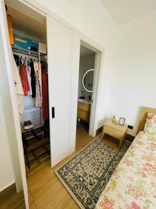Apartamento con Balcón y Piscina en Downtown Punta Cana