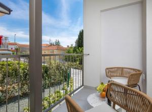 Apartments Villa Mara with Pool