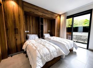 Luxury Apartment with Terrace, Imi Ouaddar