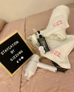 StaycationbySizzums