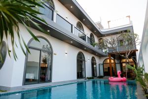 Sóng Biển Beach Villa Homestay