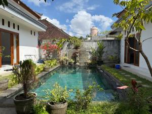 Villa D Teba 3 Bedrooms Ubud