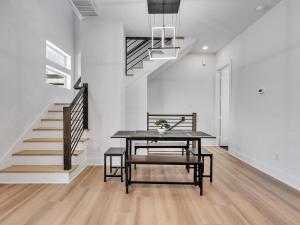 A: Rodeo Hub – Mins to Galleria, TMC, UH & NRG! - Holiday Home