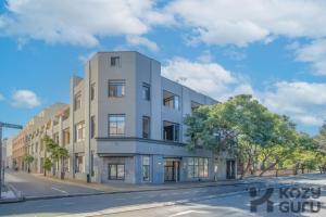 KozyGuru | Glebe | Bright & Trendy City Sanctuary