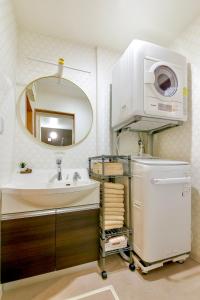 Entire House with 3 Private Bedrooms-Perfect for Groups 天下茶屋