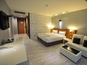 Tanzeno Hotel