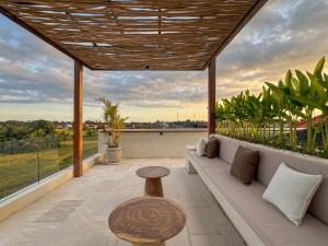 Previere Ubud - 3BR Villa with Pool and Ricefield View