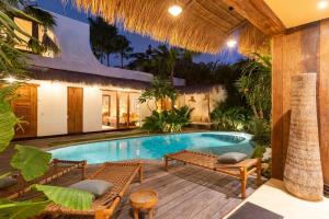 5BR Villa Private Pool Rice Fields view - Canggu