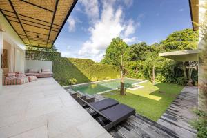New 4BR Villa Peaceful Garden and Rooftop
