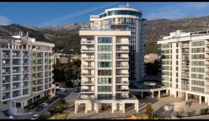 Private sea view apartment in Tre canne hotel