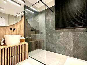 Bursztynowa Przystań z ogrodem i jacuzzi