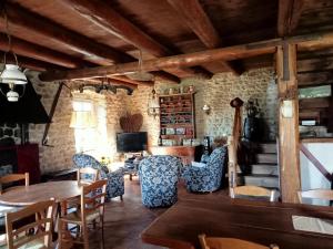 Gîte la fontaine 1012 personnes
