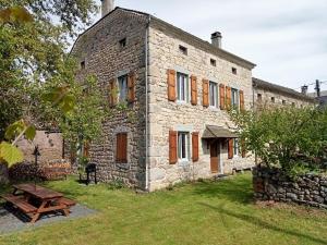 Gîte la fontaine 1012 personnes