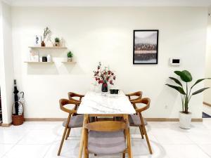 Luxury 2BR Apartment # Landmark 1 Vinhomes Central Park