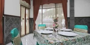 Hotel Lestari Near Lippo Plaza Mall Jember