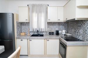 Small Cyclades Houses