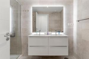 Luxury 3BR Apartment with spa pool