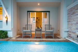 Kalanan Riverside Resort