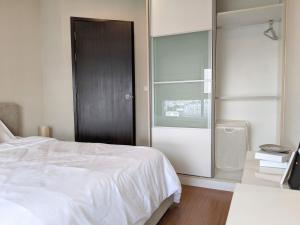 Entire condo only 5mins walk to BTS Onnut