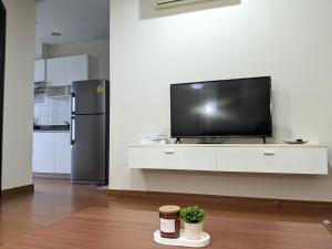 Entire condo only 5mins walk to BTS Onnut