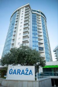 Amazing view luxury apartments in hotel Tre canne with free garage parking