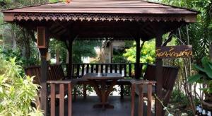 PHUTAWAN KAN RESORT