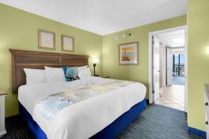 Condos at the Caribbean Resort