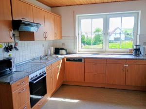 Ganze Wohnung mit Balkon, bis 5 Personen rund 90 qm