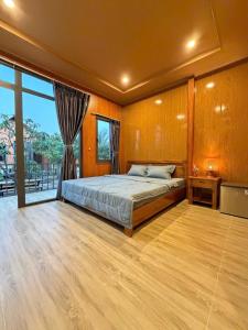 Hiên Nhà Xanh Homestay