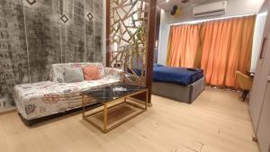 Blue Sapphire Luxury Stay - Ghumloo