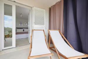 Little room with outdor patio