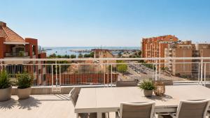 Ático Prestige Dénia con gran terraza, jacuzzi y ubicación céntrica con vistas al mar by Family Homes Rentals