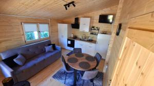 Zacisze domek z Jacuzzi & Sauna